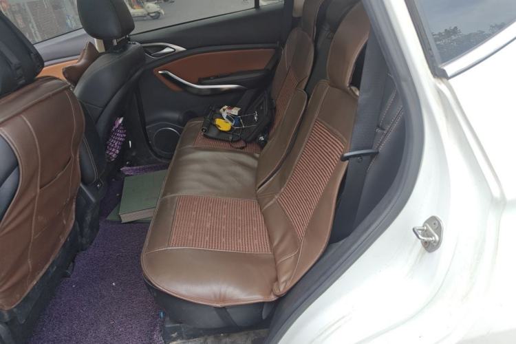 Used BYD Song 2016 1.5TI Manual Luxury Model Left Rear Seat