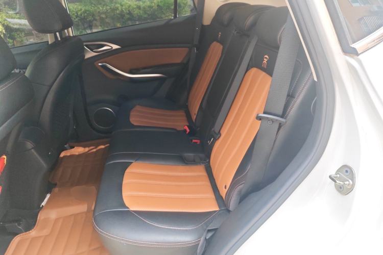 Used BYD Song 2016 1.5TI Manual Luxury Model Left Rear Seat