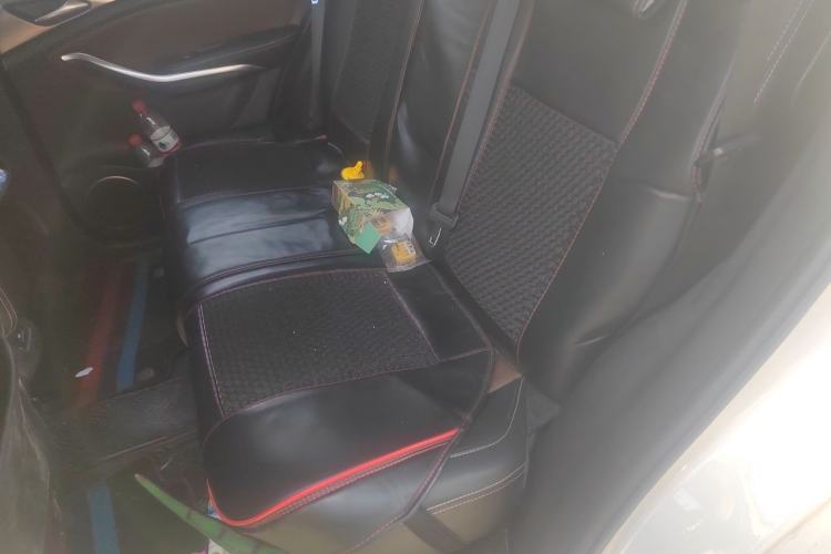 Used BYD Song 2016 GaiShi Edition 1.5TI Manual Elite Model Left Rear Seat