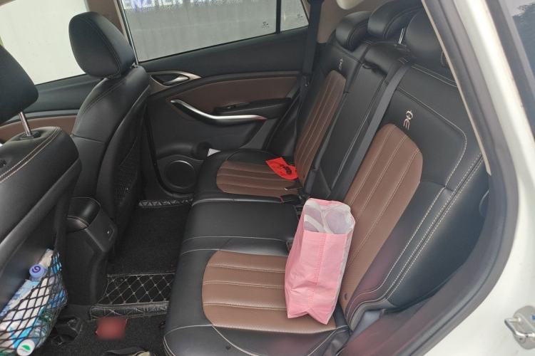 Used BYD Song 2016 GaiShi Edition 1.5TID Automatic Elite Model Left Rear Seat
