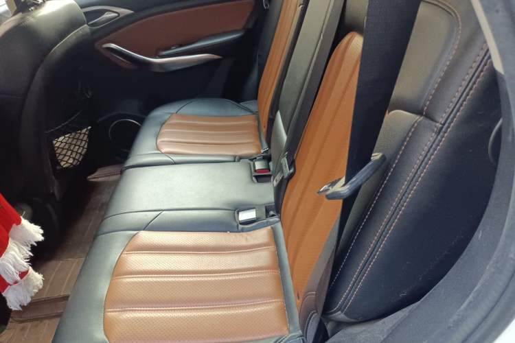 Used BYD Song 2016 1.5TI Manual Luxury Model Left Rear Seat
