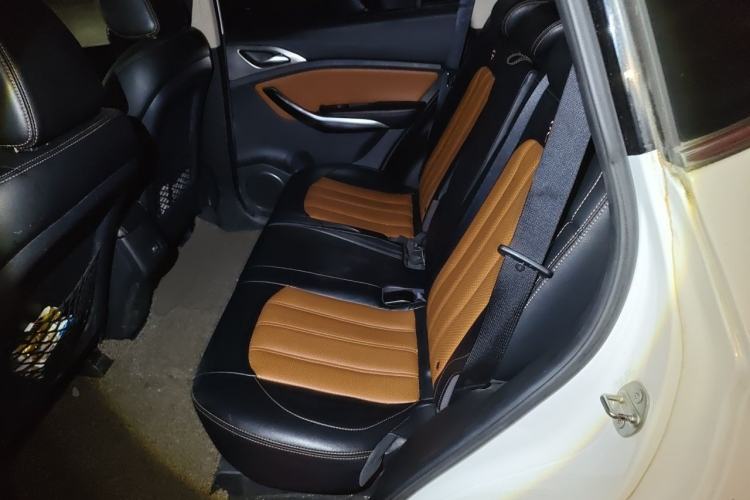 Used BYD Song 2016 2.0TID Automatic Prestige Edition Left Rear Seat