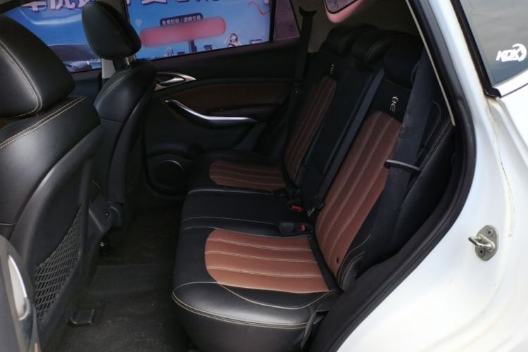 Used BYD Song 2016 GaiShi Edition 1.5TID Automatic Elite Model Left Rear Seat