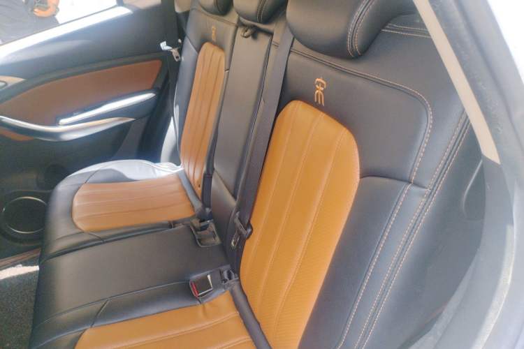 Used BYD Song 2016 1.5TI Manual Luxury Model Left Rear Seat