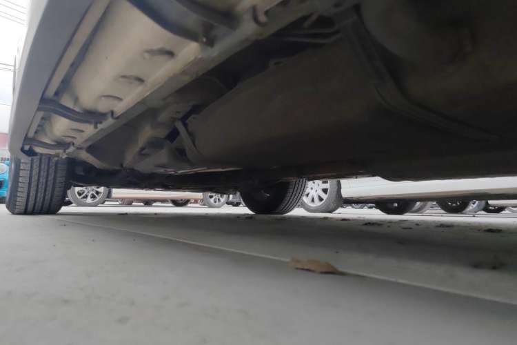 Used BYD Song 2016 GaiShi Edition 1.5TID Automatic Elite Model Left Side Sill