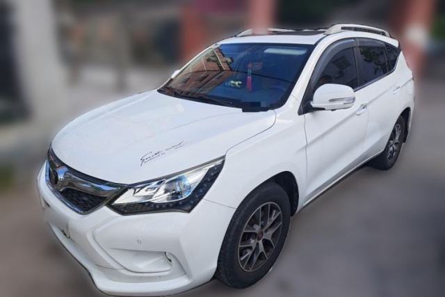 Used BYD Song 2016 GaiShi Edition 1.5TI Manual Elite Model