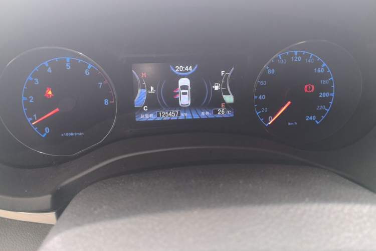 Used BYD Song 2016 1.5TI Manual Luxury Model Odometer Close Up