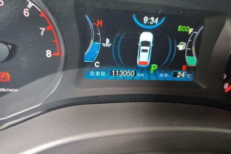 Used BYD Song 2016 GaiShi Edition 1.5TID Automatic Elite Model Odometer Close Up
