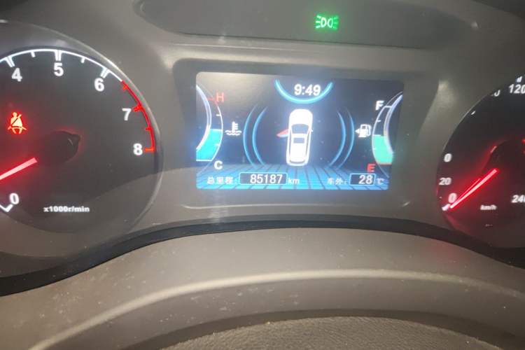 Used BYD Song 2016 1.5TI Manual Luxury Model Odometer Close Up