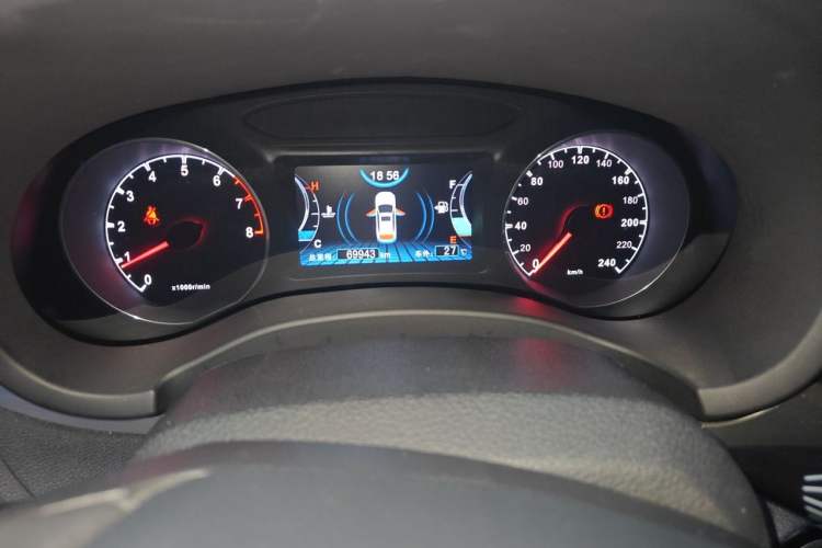 Used BYD Song 2016 1.5TI Manual Luxury Model Odometer Close Up