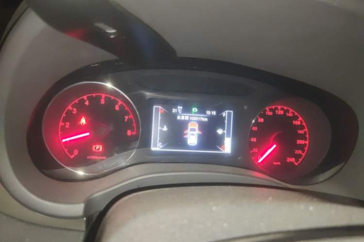 Used BYD Song 2016 GaiShi Edition 1.5TID Automatic Elite Model Odometer Close Up