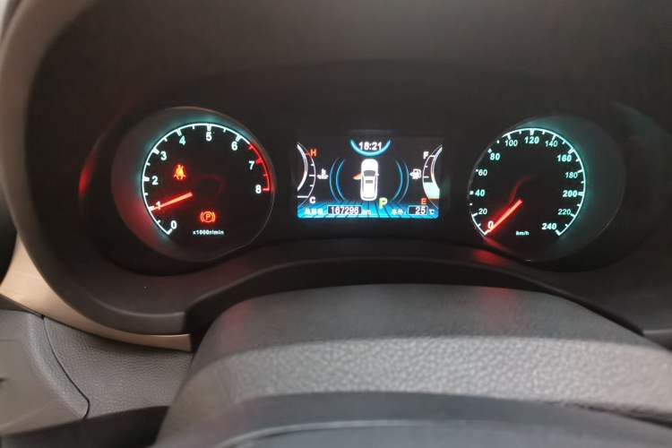 Used BYD Song 2016 Gaishi Edition 1.5TID Automatic Luxury Model Odometer Close Up
