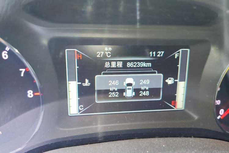 Used BYD Song 2016 Gaishi Edition 1.5TI Manual Haoya Model Odometer Close Up
