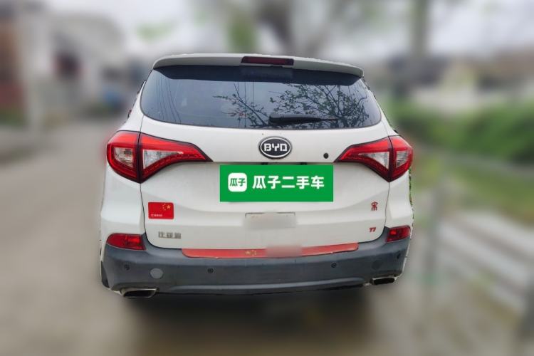 Used BYD Song 2016 GaiShi Edition 1.5TI Manual Elite Model Rear