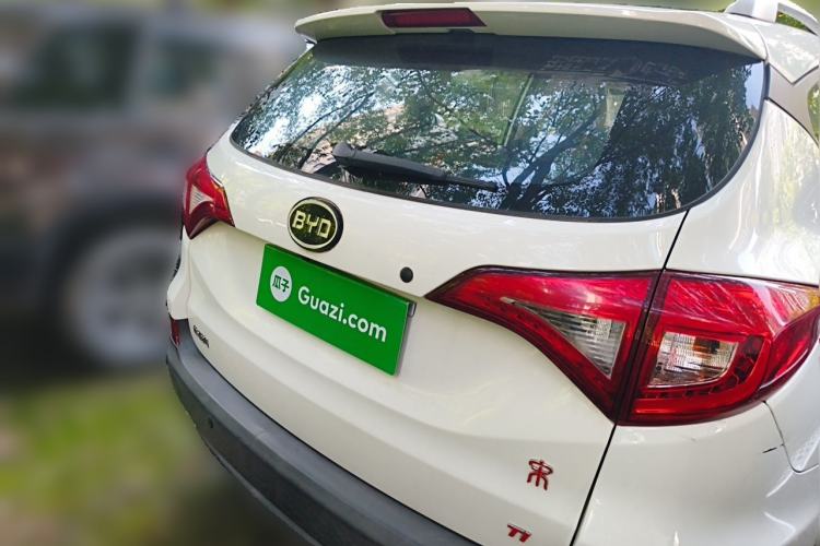 Used BYD Song 2016 1.5TI Manual Luxury Model Rear