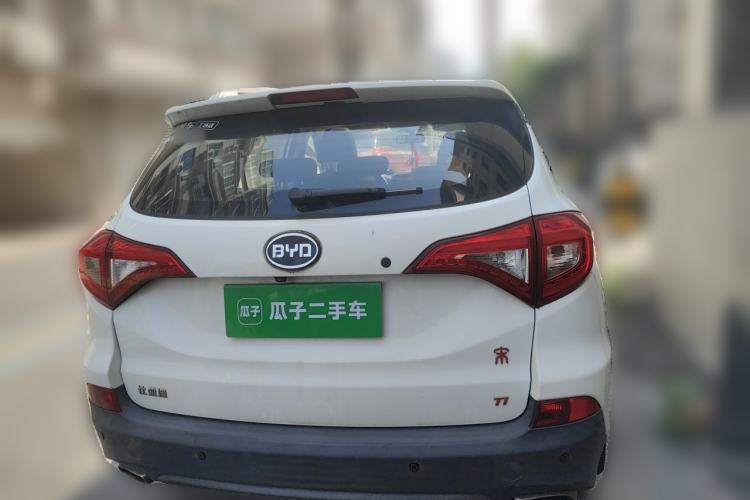 Used BYD Song 2016 GaiShi Edition 1.5TI Manual Elite Model Rear