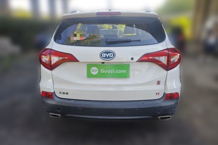 Used BYD Song 2016 GaiShi Edition 1.5TI Manual Elite Model Rear