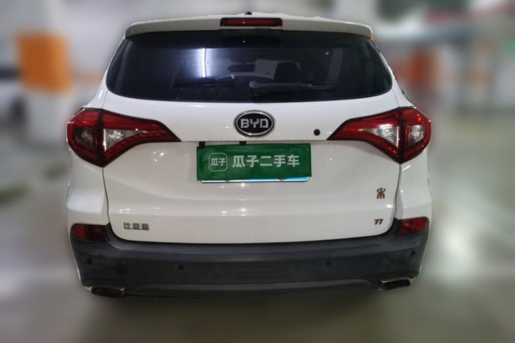 Used BYD Song 2016 GaiShi Edition 1.5TI Manual Elite Model Rear