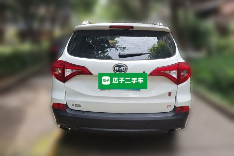 Used BYD Song 2016 1.5TI Manual Luxury Model Rear