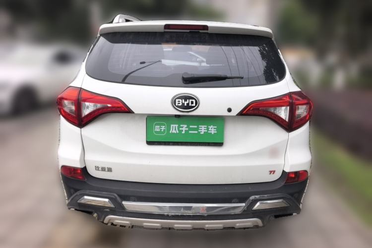Used BYD Song 2016 Gaishi Edition 1.5TI Manual Haoya Model Rear