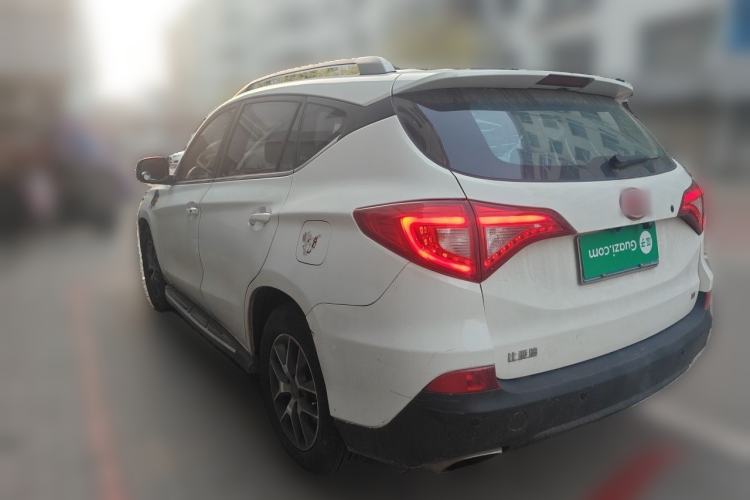 Used BYD Song 2016 GaiShi Edition 1.5TI Manual Elite Model Rear Left 45 Deg