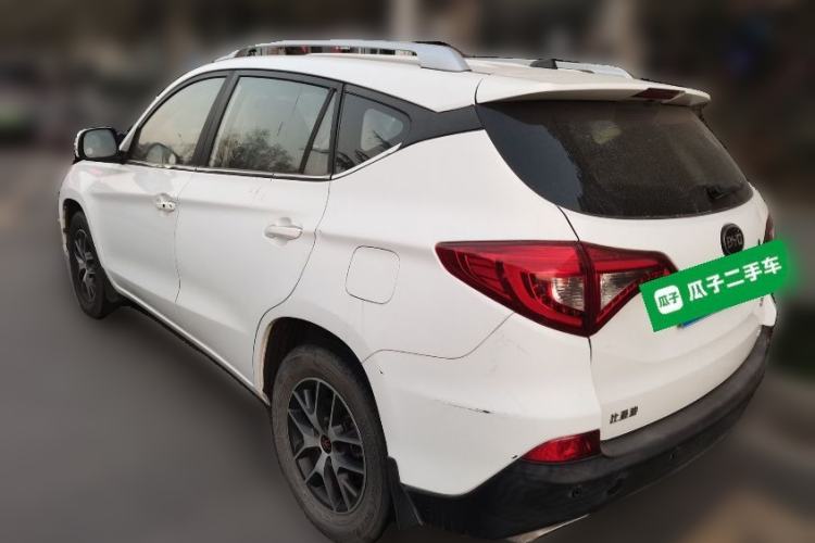 Used BYD Song 2016 Gaishi Edition 1.5TI Manual Leading Model Rear Left 45 Deg