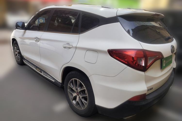 Used BYD Song 2016 GaiShi Edition 1.5TID Automatic Elite Model Rear Left 45 Deg