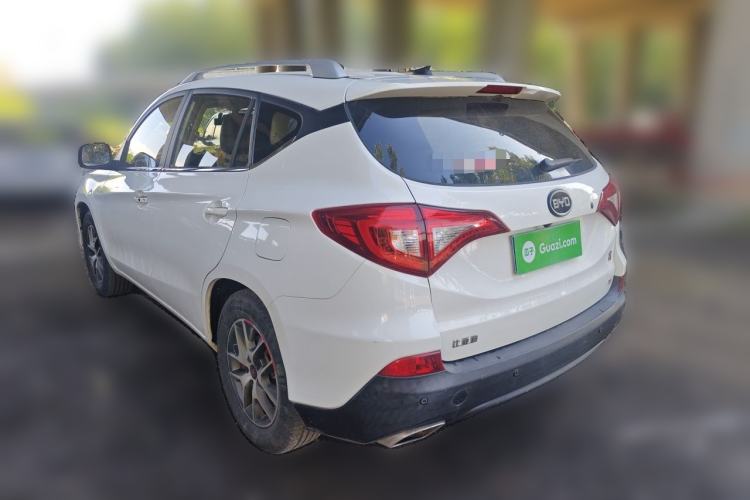 Used BYD Song 2016 GaiShi Edition 1.5TI Manual Elite Model Rear Left 45 Deg