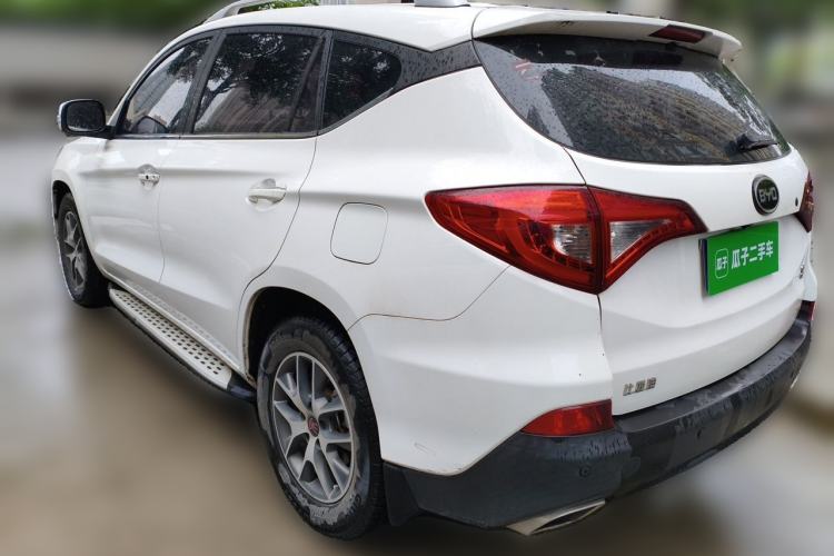 Used BYD Song 2016 GaiShi Edition 1.5TID Automatic Elite Model Rear Left 45 Deg