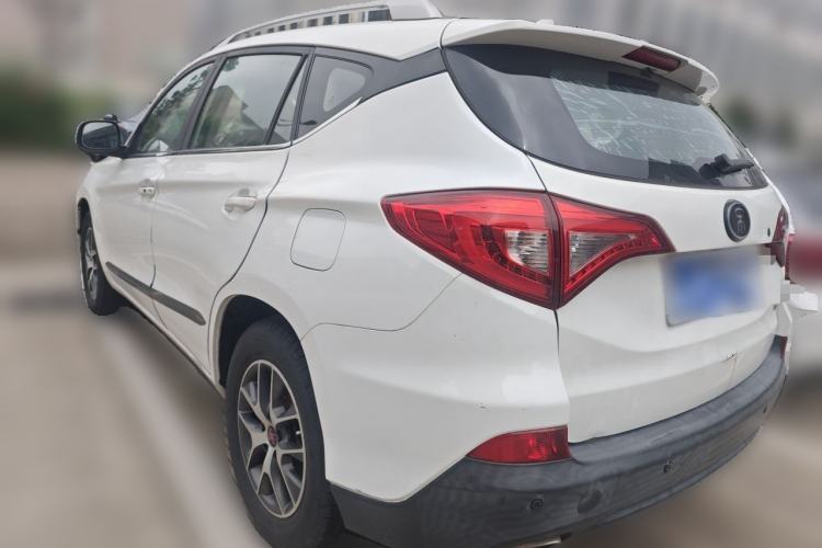 Used BYD Song 2016 GaiShi Edition 1.5TID Automatic Elite Model Rear Left 45 Deg