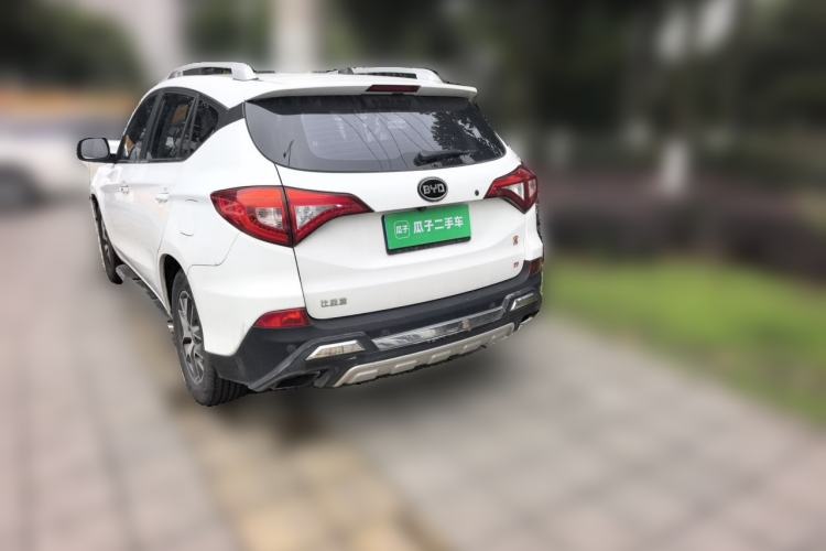 Used BYD Song 2016 Gaishi Edition 1.5TI Manual Haoya Model Rear Left 45 Deg