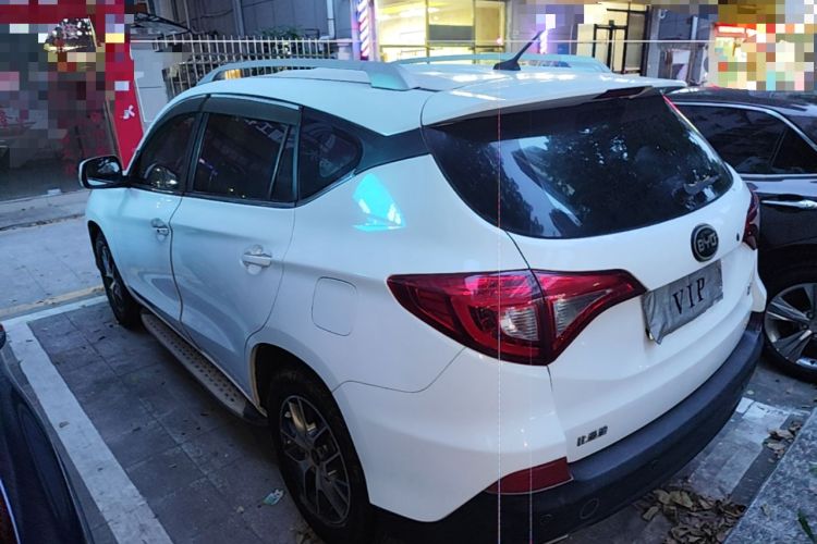 Used BYD Song 2016 GaiShi Edition 1.5TID Automatic Elite Model Rear Left 45 Deg