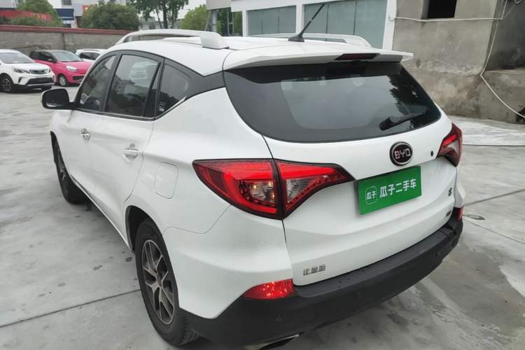 Used BYD Song 2016 GaiShi Edition 1.5TID Automatic Elite Model Rear Left 45 Deg