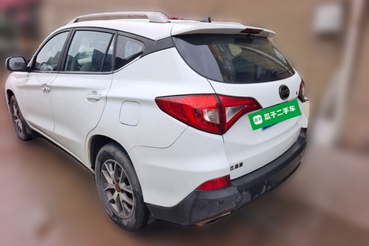 Used BYD Song 2016 GaiShi Edition 1.5TI Manual Elite Model Rear Left 45 Deg