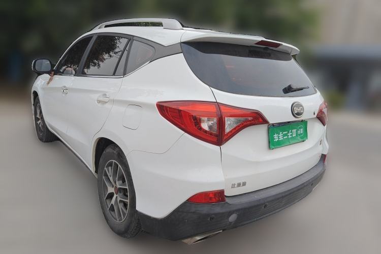 Used BYD Song 2016 GaiShi Edition 1.5TI Manual Elite Model Rear Left 45 Deg