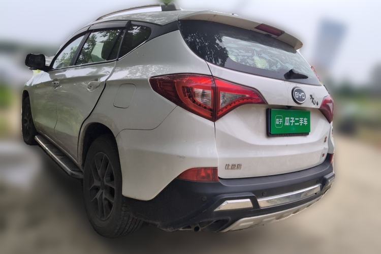 Used BYD Song 2016 Gaishi Edition 1.5TI Manual Haoya Model Rear Left 45 Deg