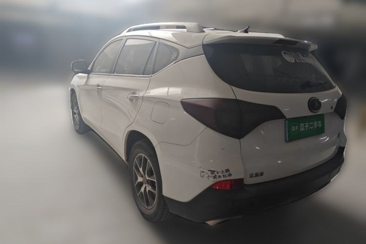 Used BYD Song 2016 GaiShi Edition 1.5TI Manual Elite Model Rear Left 45 Deg