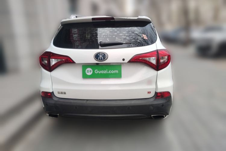 Used BYD Song 2016 Gaishi Edition 1.5TI Manual Haoya Model Rear