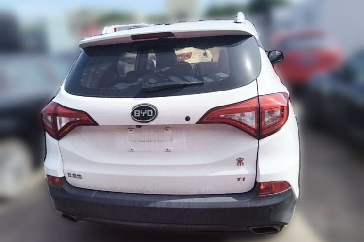 Used BYD Song 2016 Gaishi Edition 1.5TI Manual 4G Prestige Model Rear