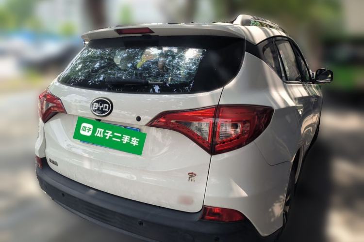 Used BYD Song 2016 GaiShi Edition 1.5TID Automatic Elite Model Rear Right 45 Deg