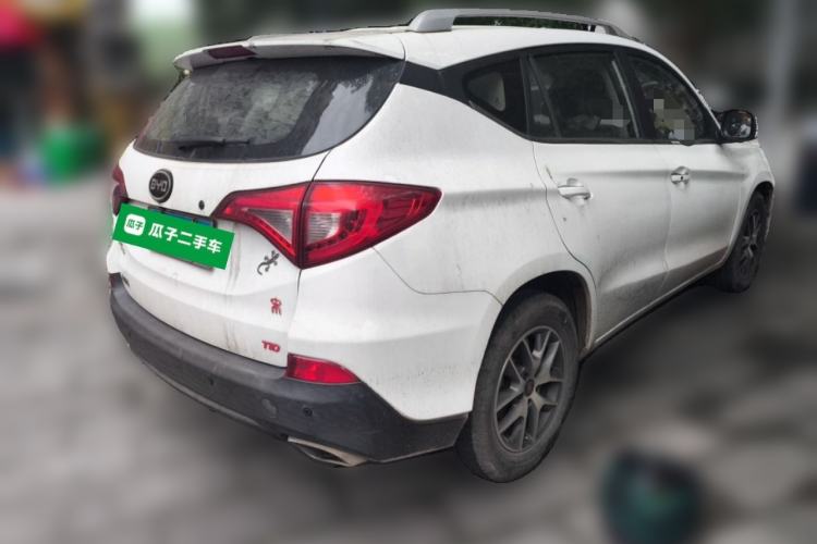 Used BYD Song 2016 GaiShi Edition 1.5TID Automatic Elite Model Rear Right 45 Deg
