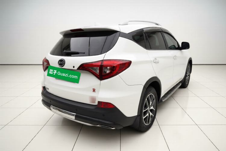 Used BYD Song 2016 2.0TID Automatic Luxury Edition Rear Right 45 Deg