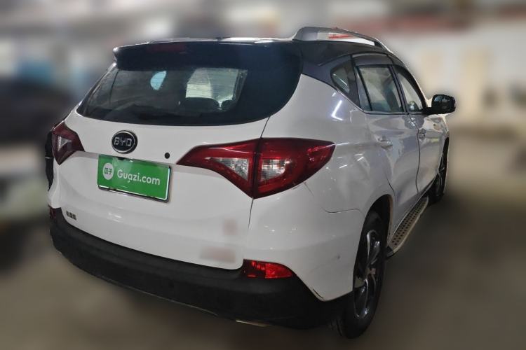 Used BYD Song 2016 2.0TID Automatic Prestige Edition Rear Right 45 Deg