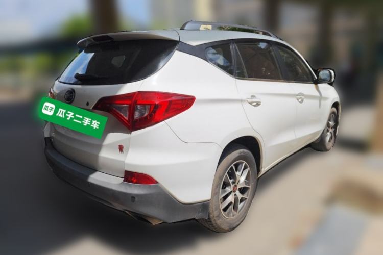 Used BYD Song 2016 GaiShi Edition 1.5TI Manual Elite Model Rear Right 45 Deg