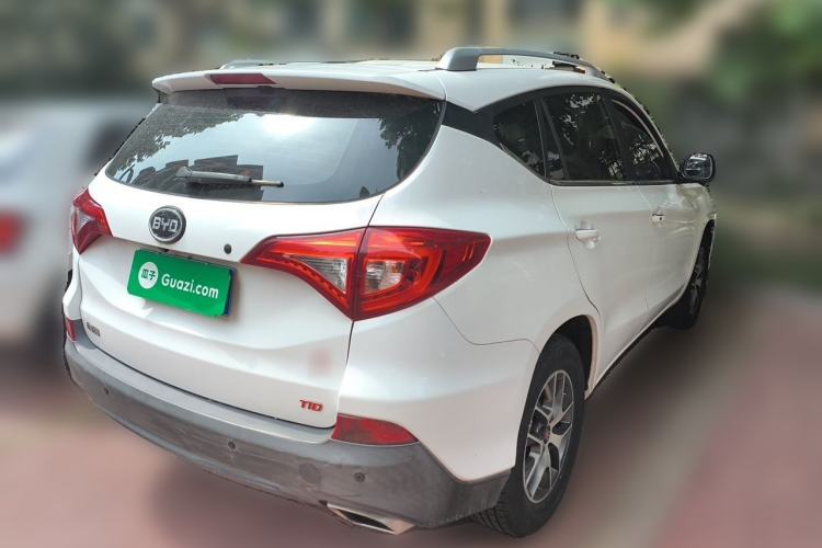 Used BYD Song 2016 GaiShi Edition 1.5TID Automatic Elite Model Rear Right 45 Deg
