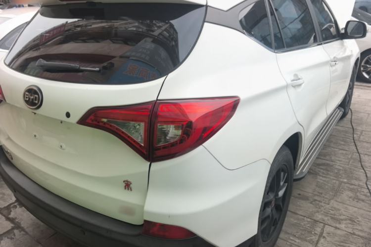 Used BYD Song 2016 GaiShi Edition 1.5TID Automatic Elite Model Rear Right 45 Deg