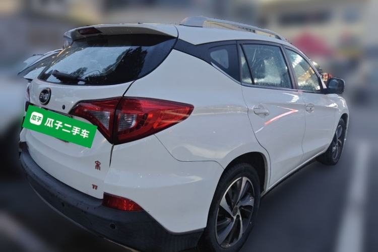 Used BYD Song 2016 1.5TI Manual Luxury Model Rear Right 45 Deg