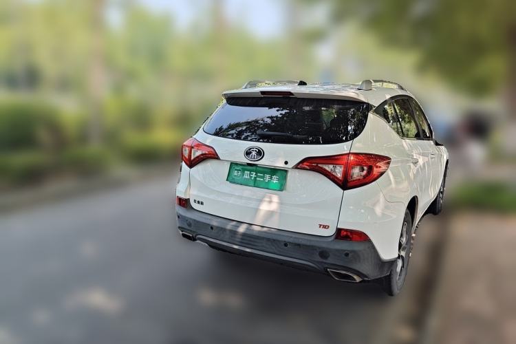 Used BYD Song 2016 Gaishi Edition 1.5TID Automatic Leading Model Rear Right 45 Deg