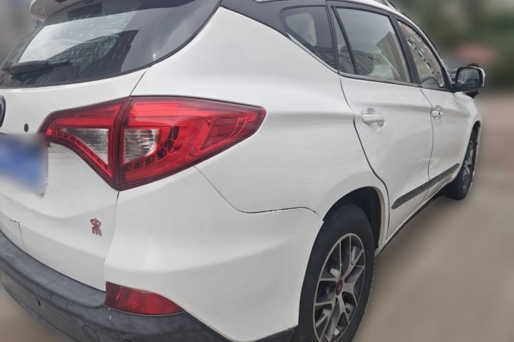 Used BYD Song 2016 GaiShi Edition 1.5TID Automatic Elite Model Rear Right 45 Deg
