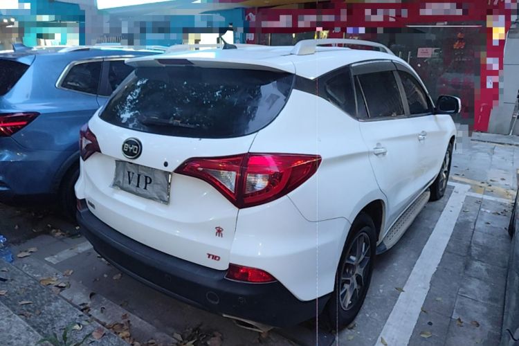 Used BYD Song 2016 GaiShi Edition 1.5TID Automatic Elite Model Rear Right 45 Deg